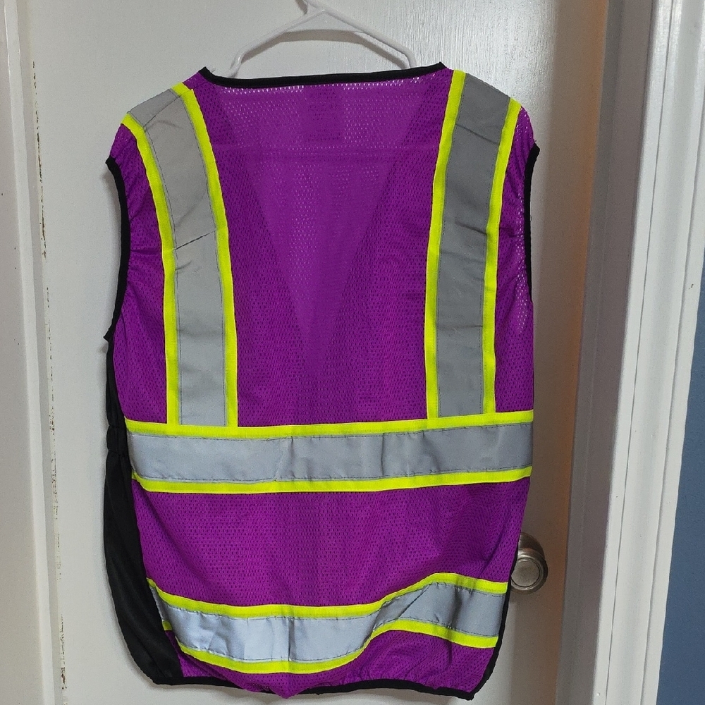 High-Visibility Reflective Vest - Purple and Yellow - Picture 4 of 4